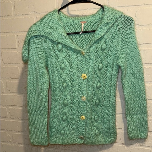 Free people sweater cardigan green sea foam floral buttons grannie core mohair - Picture 2 of 4